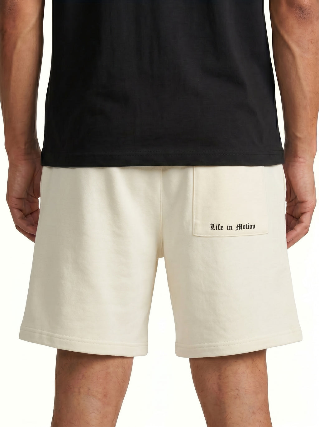 Life in Motion Short                           Off White