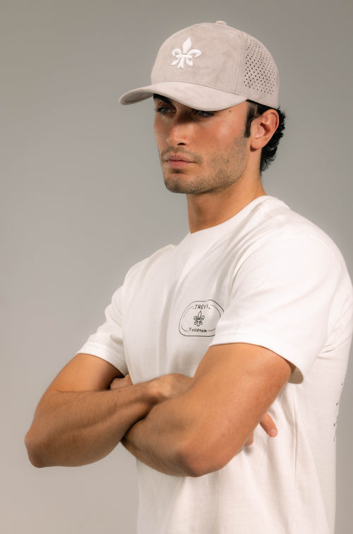 Amaranth Cap                                                                             Grey